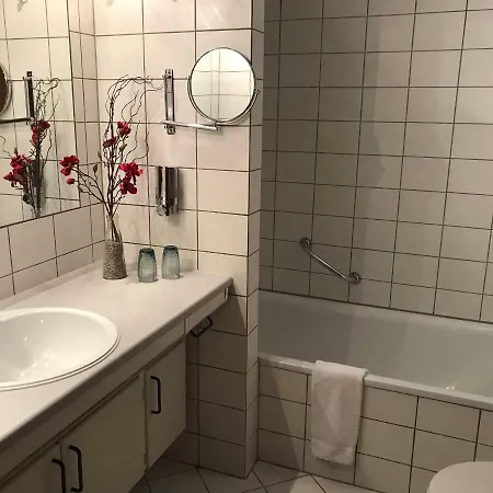 Steiner Strandappartements 205 Seeseite Appartement *